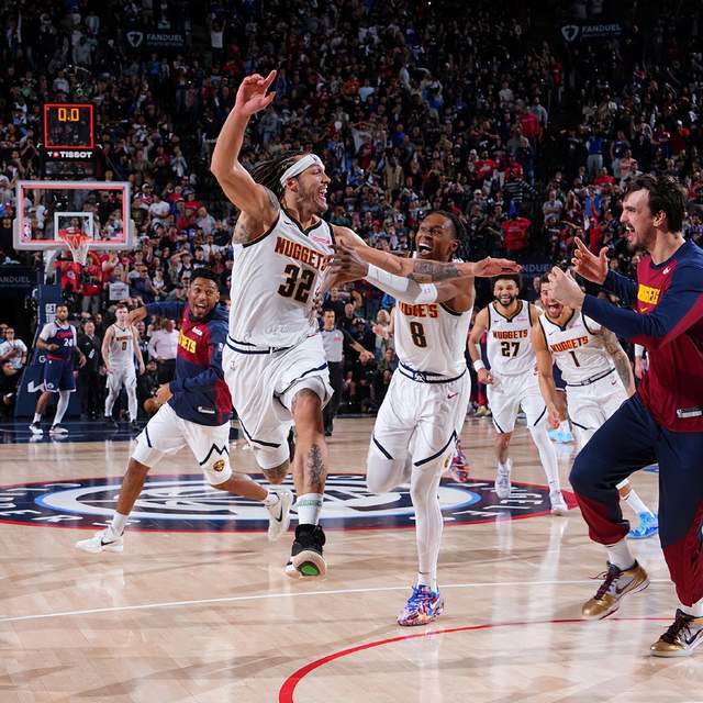 NBA季后赛G4：快船22分逆转未果 戈登扣篮绝杀助掘金2-2扳平
