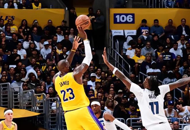 NBA季后赛湖人vs森林狼G4前瞻：湖人背水一战需奇兵，凌晨3点半不容错过