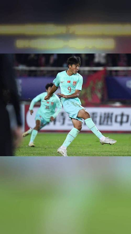国足U16热身赛1平1负表现亮眼，虽败犹荣展现未来希望