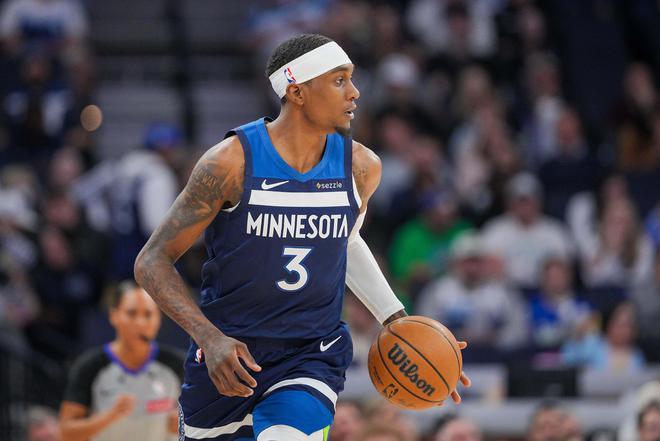 森林狼13-1攻势逆转湖人2-1领先 魔术险胜绿军 NBA季后赛三场2-1战况