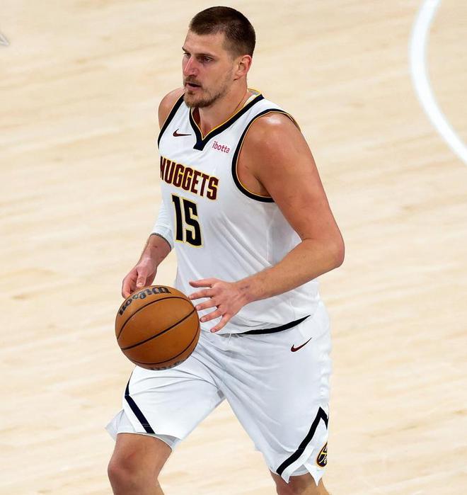 NBA季后赛西部首轮G4：掘金戈登压哨绝杀快船 总比分2-2迎天王山之战