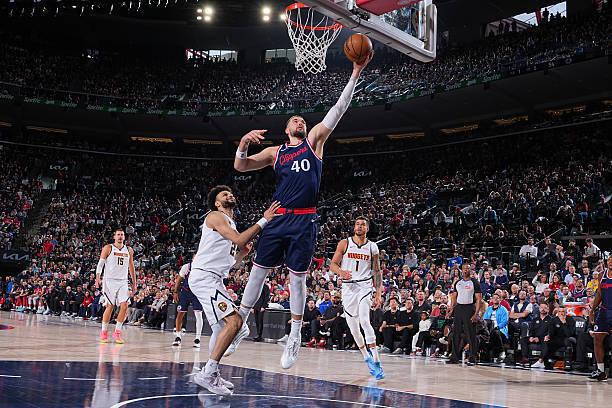 NBA季后赛掘金险胜快船，祖巴茨砍下19分12篮板6助攻数据