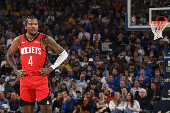 4月27日NBA季后赛首轮火勇大战G3：库里狂砍36分率队逆转火箭