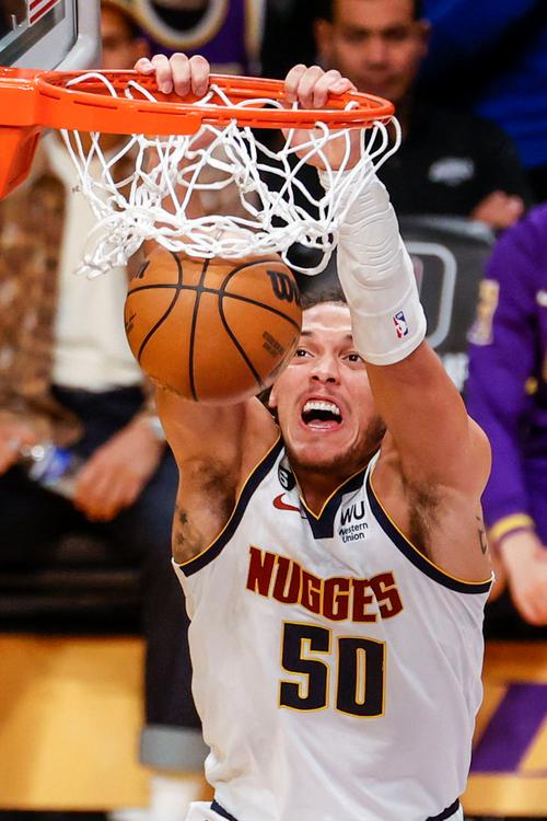 NBA 季后赛：掘金阿隆·戈登压哨绝杀，快船险胜梦碎