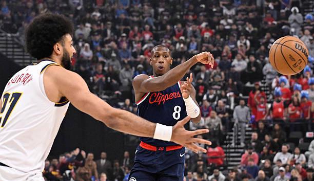NBA 季后赛掘金险胜快船扳平总比分，克里斯 - 邓恩表现不佳