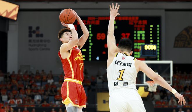 109-90浙江广厦半决赛首战大胜辽宁男篮，总比分1-0领先