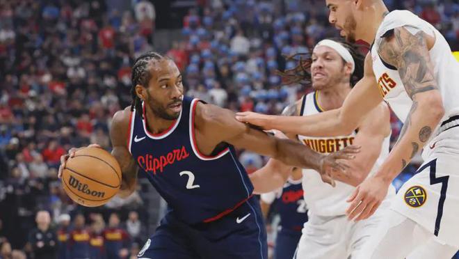 0.1秒补扣绝杀创NBA历史！掘金快船激战成经典