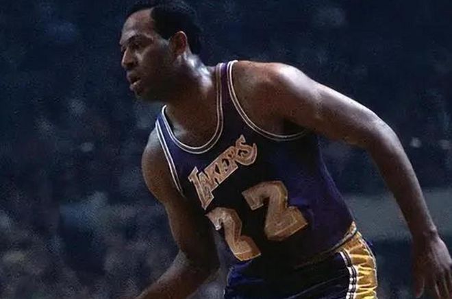 NBA历史上7位新秀赛季就入选最佳一阵的真正出道即巅峰球员