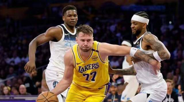NBA 季后赛明日 4 场激战，湖人客场战森林狼压力巨大