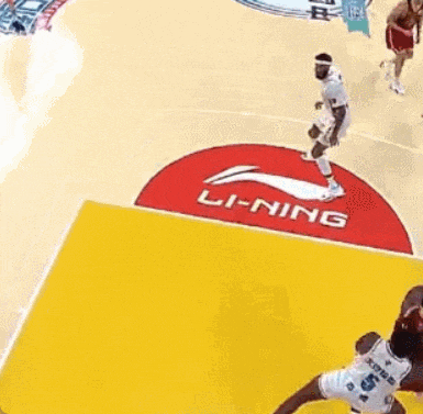 CBA 赛场冲突不断！北京胜山西，系列赛 1-0 领先引网友热议