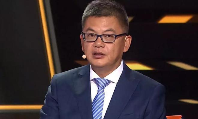 CBA 半决赛辽宁队 G1 惨败，杨鸣鼓励，苏群评问题及赵继伟防守关键