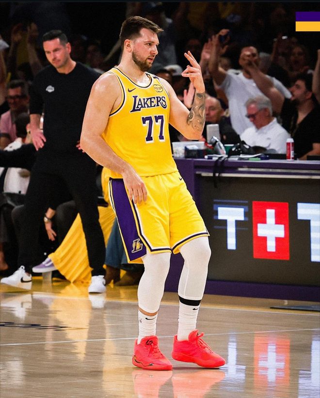 4月28日NBA季后赛：森林狼险胜湖人，以3-1领先将战第五场