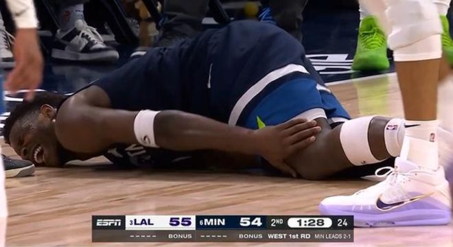 4月28日NBA2024-25季后赛首轮第四战：森林狼胜湖人，湖人问题待解