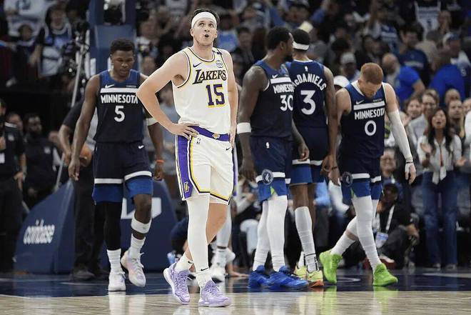 NBA 季后赛湖人vs森林狼G4：詹姆斯46分钟砍27分仍难挽败局