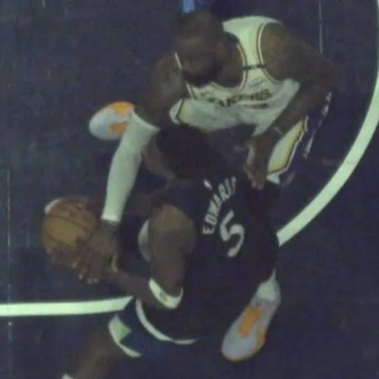 NBA 季后赛首轮 G4：湖人 1-3 落后，雷迪克用人引争议成历史第一人