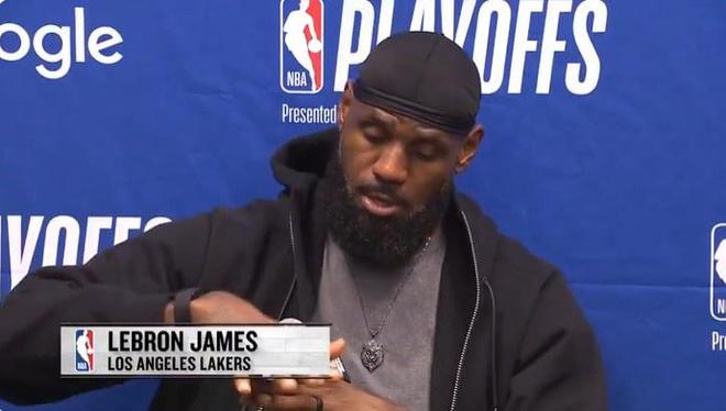 4月28日詹姆斯发怒！疯狂炮轰NBA吹罚，不满队友尽显失态