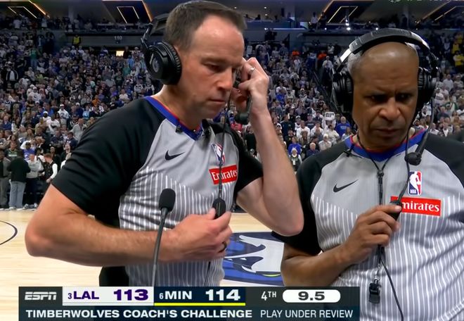4月28日詹姆斯发怒！疯狂炮轰NBA吹罚，不满队友尽显失态